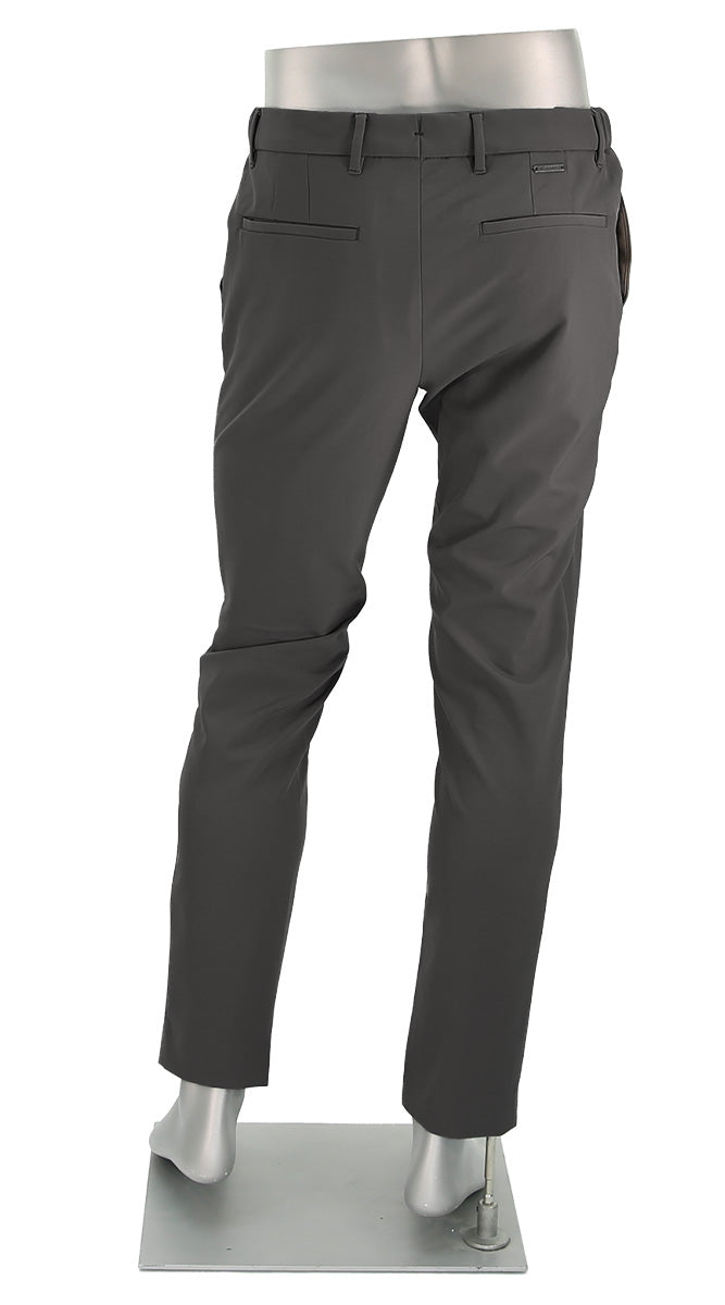 Move - Performance Slim Charcoal