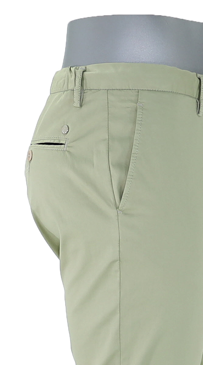 Alberto Cotton Super Light Slim Pant Sage Closer View